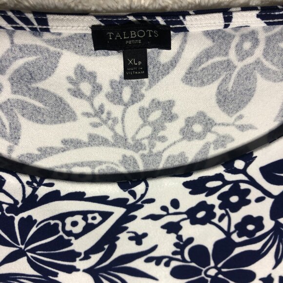 Talbots Blue and White Floral Blouse with Pin-Tucks on the Sleeves Women's XLp - Picture 3 of 4